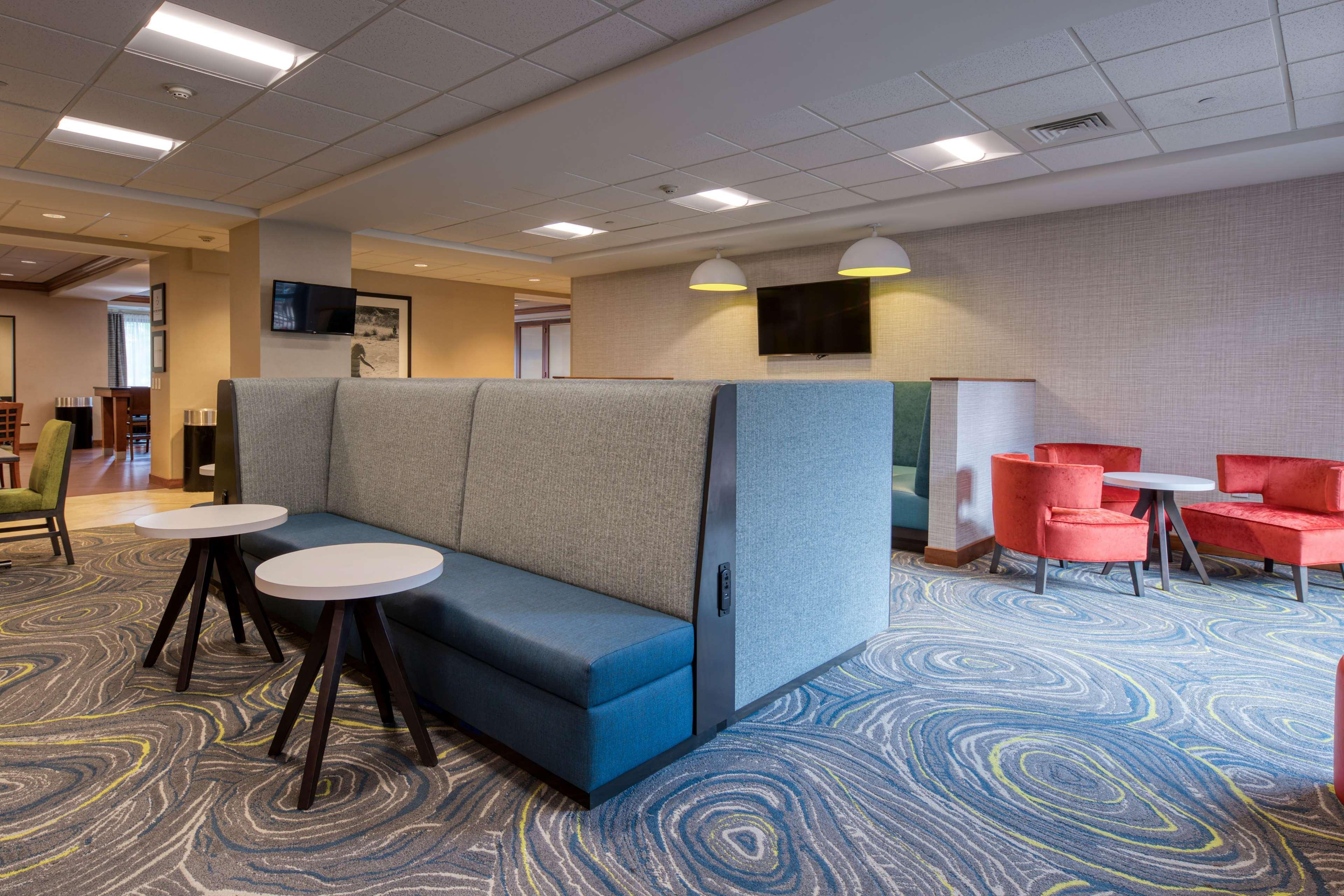 Hampton Inn Wilmington University Area Экстерьер фото